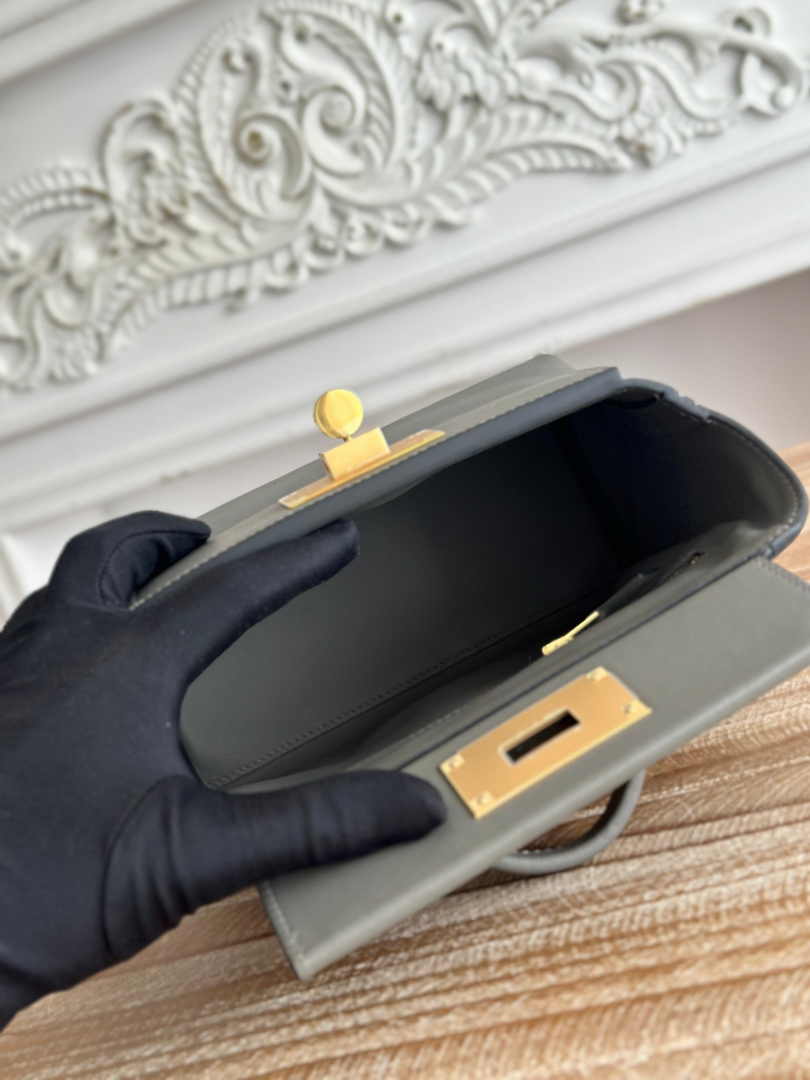 Hermès 24/24 Mini Bag Evercolor Swift Gray Leather Gold