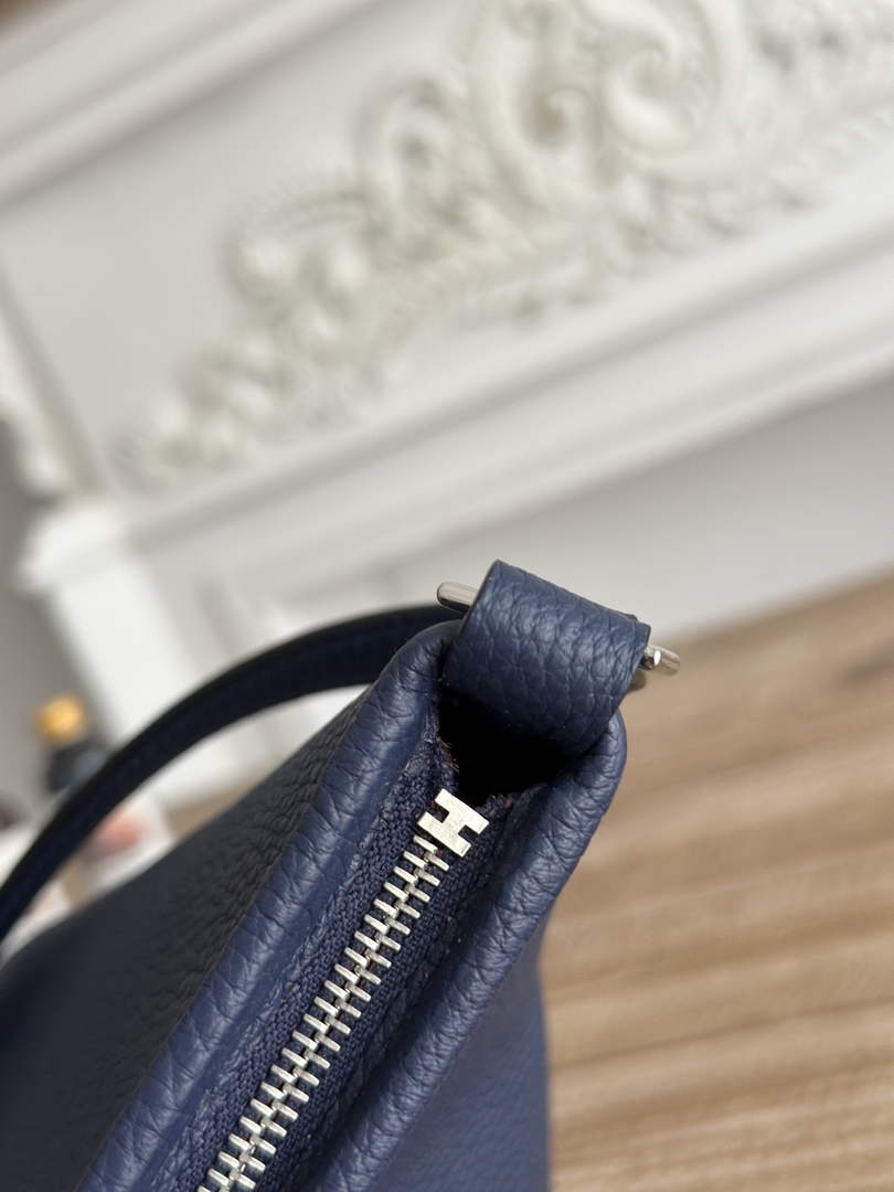 Hermes Berlingot Bag Leather H267900