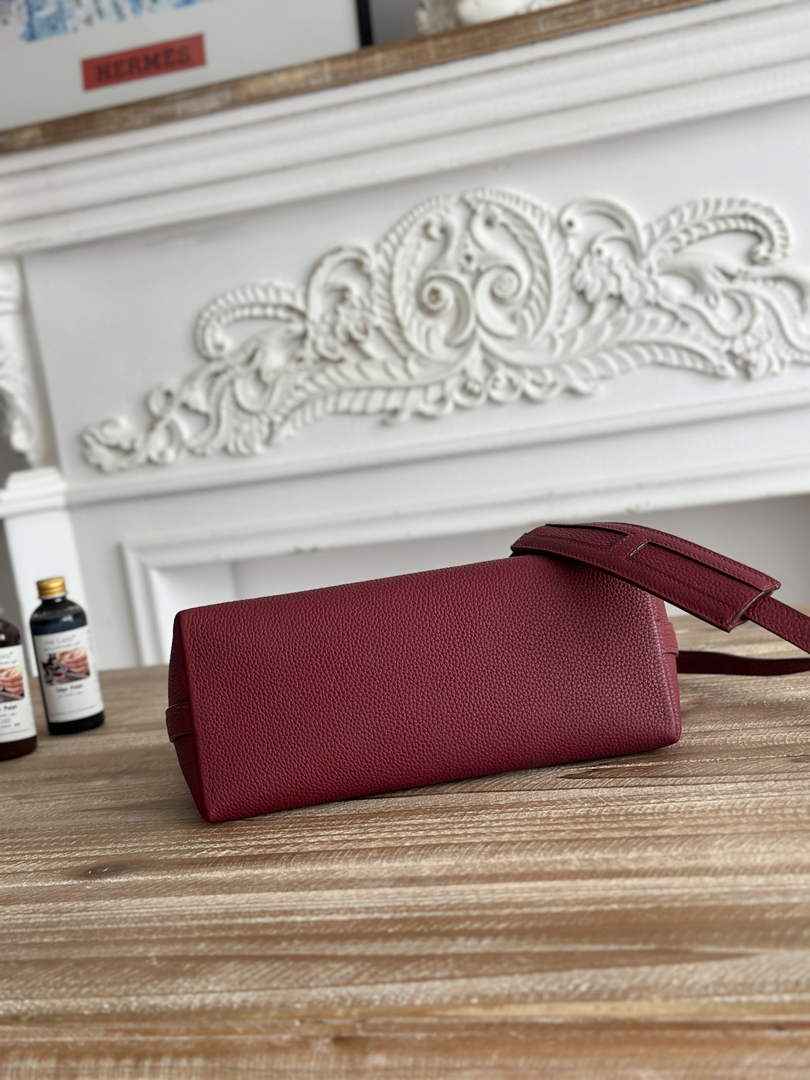 Hermes Berlingot Bag Leather H267901