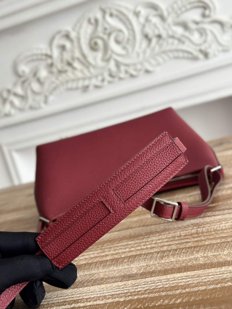 Hermes Berlingot Bag Leather H267901
