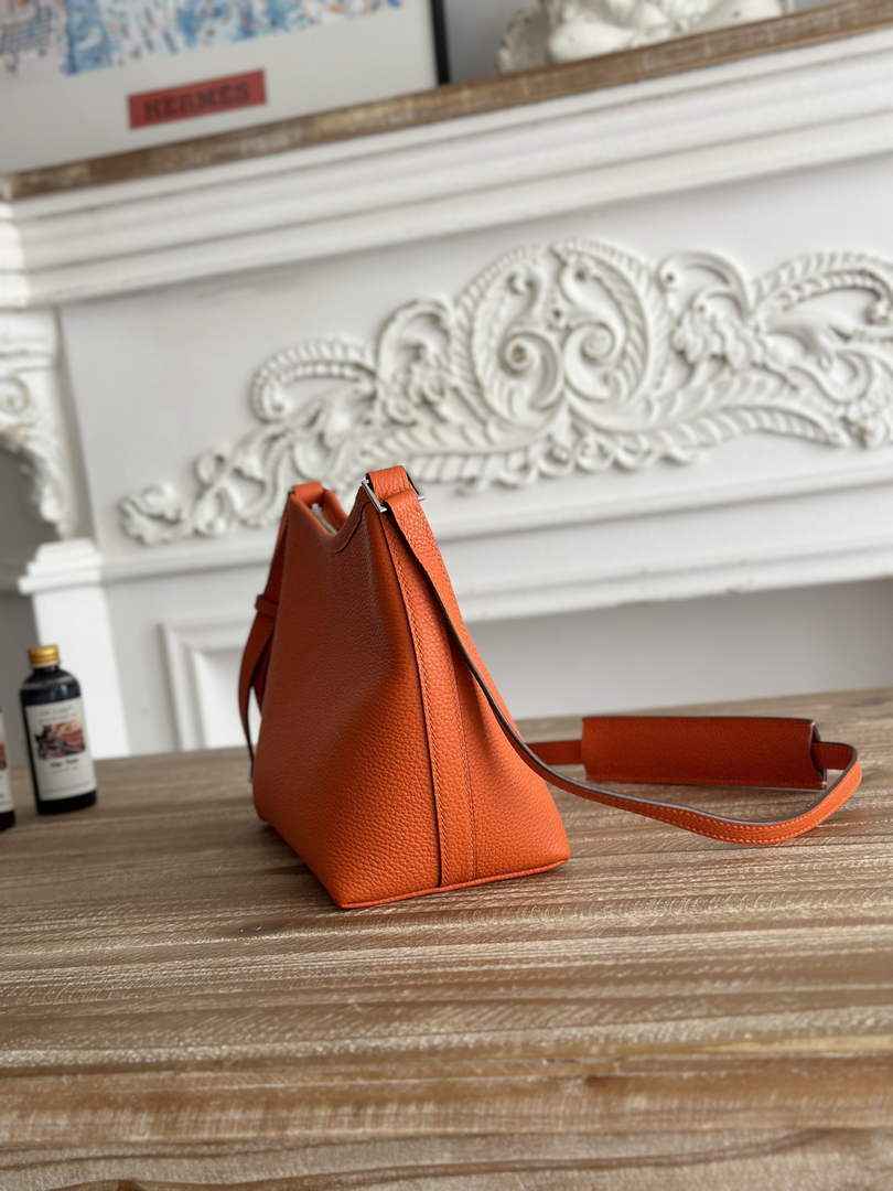 Hermes Berlingot Bag Leather H267902
