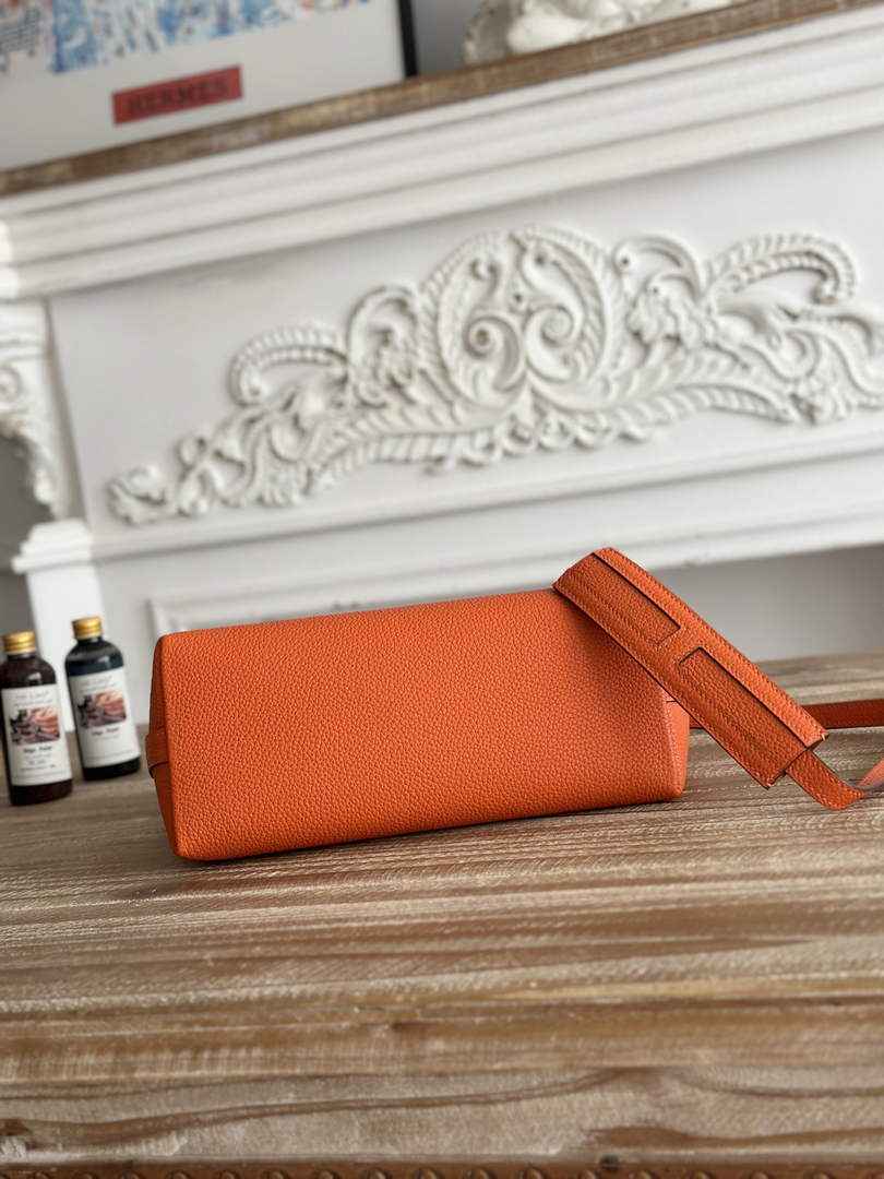 Hermes Berlingot Bag Leather H267902