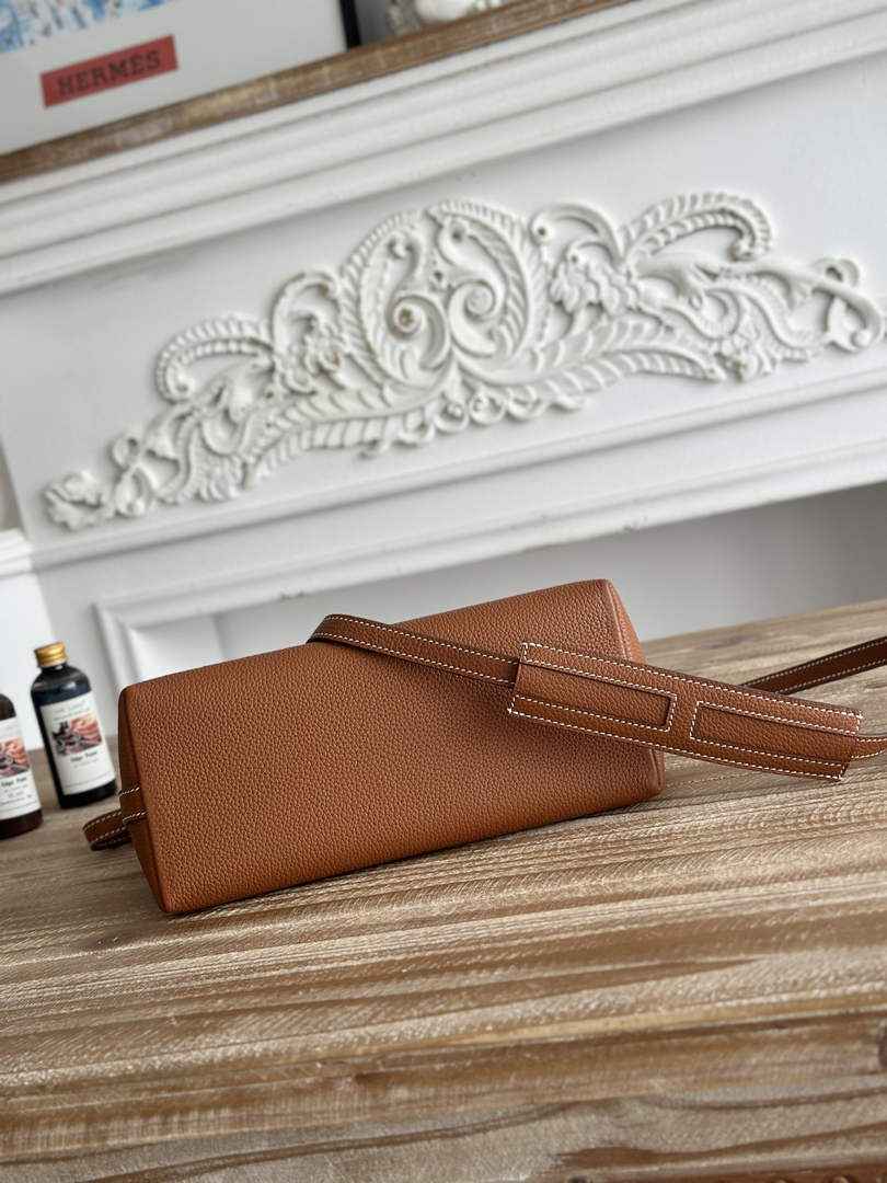 Hermes Berlingot Bag Leather H267903
