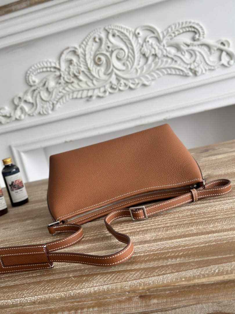 Hermes Berlingot Bag Leather H267903