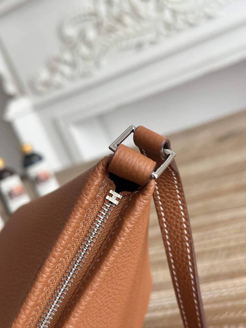 Hermes Berlingot Bag Leather H267903
