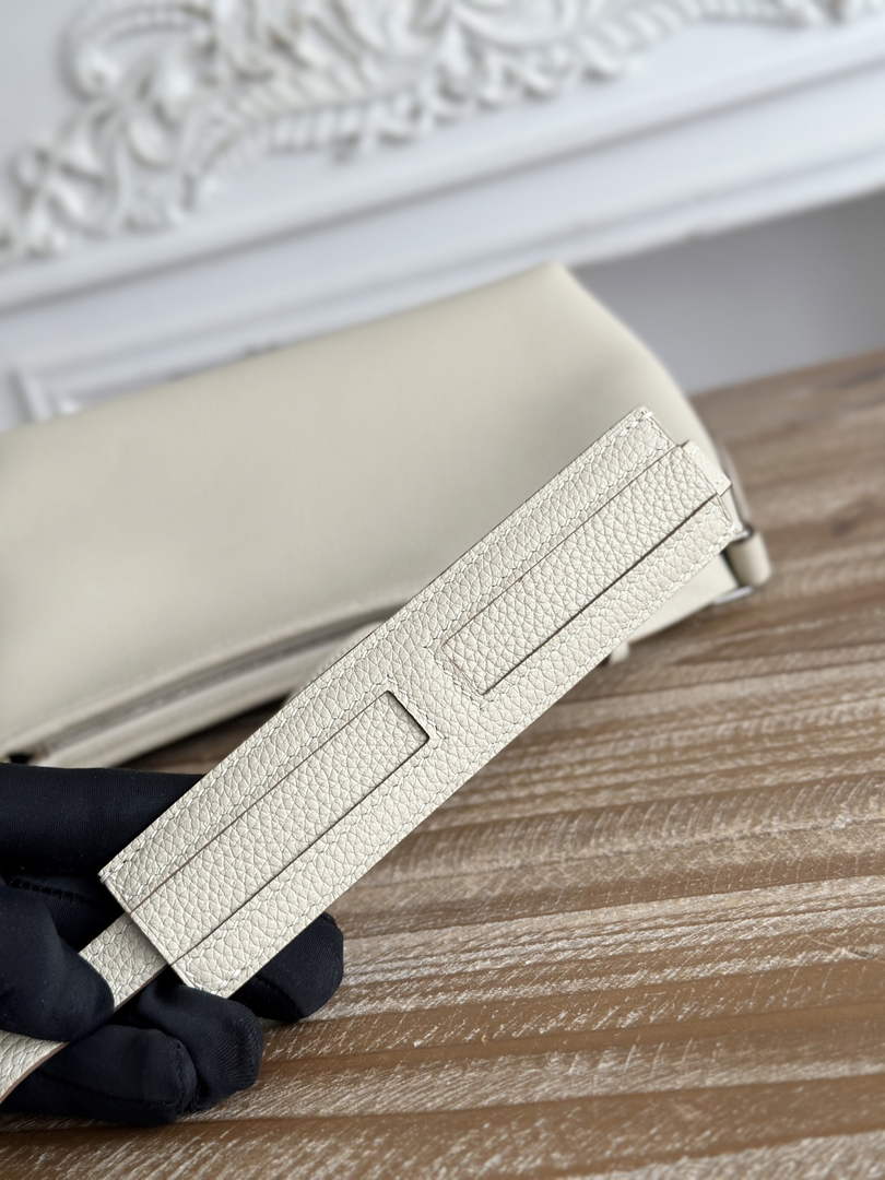 Hermes Berlingot Bag Leather H267904