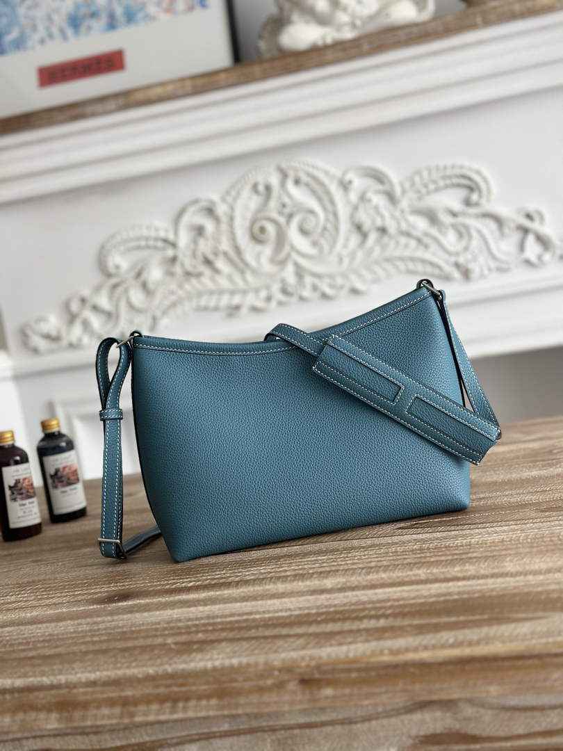 Hermes Berlingot Bag Leather H267907