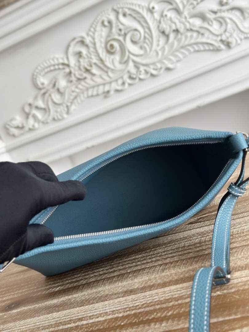 Hermes Berlingot Bag Leather H267907