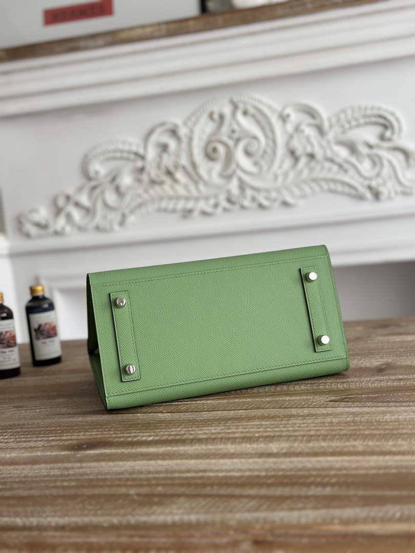 Hermès Birkin 25 Bag Green Epsom Leather H625646