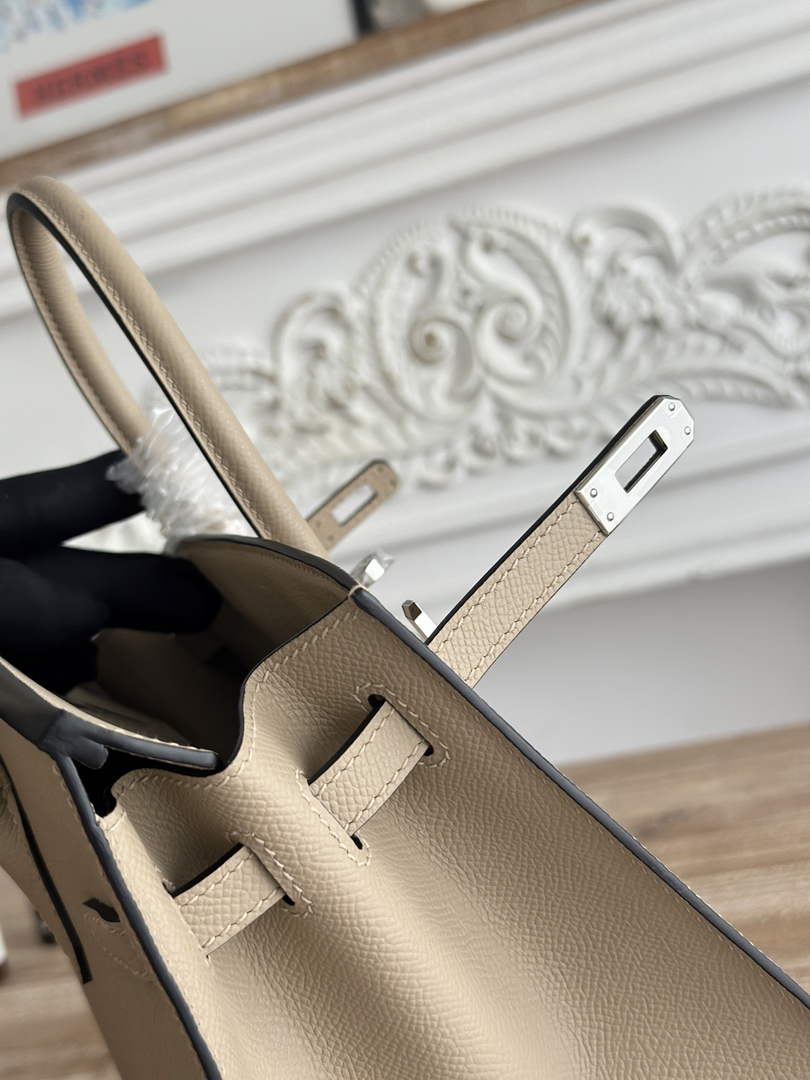 Hermès Birkin 25 Bag Light Gray Epsom Leather H625650