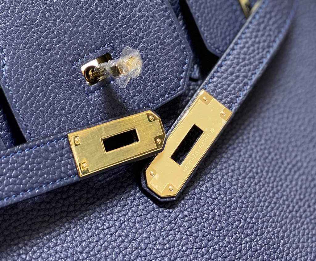 Hermès Birkin 30cm Navy blue Togo Gold Hardware