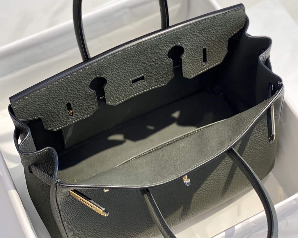 Hermès Birkin 30cm Green Togo Gold Hardware