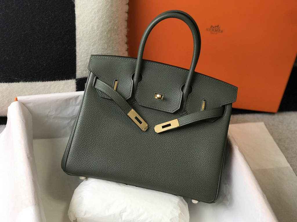 Hermès Birkin 30cm dark green Togo gold Hardware