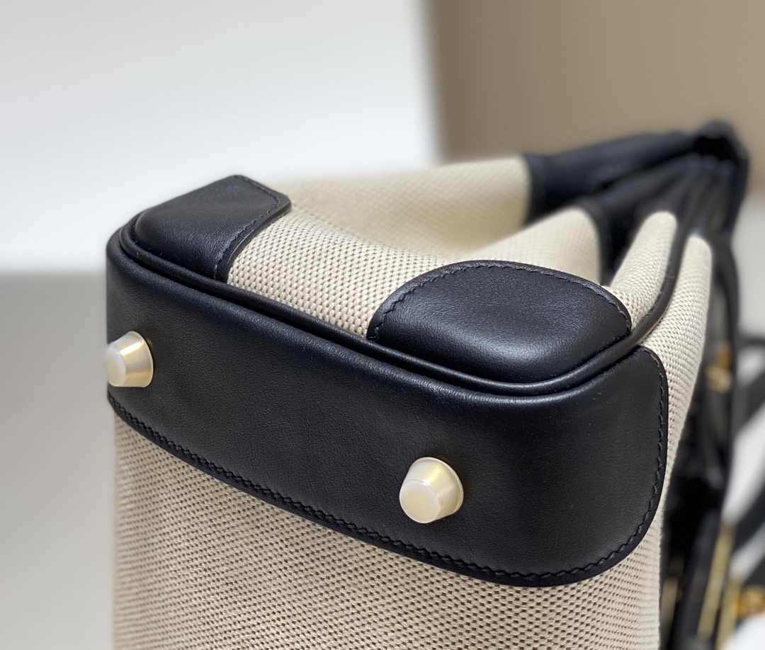 Hermès Birkin Bag 25cm Black Swift Leather Canvas Gold Hardware