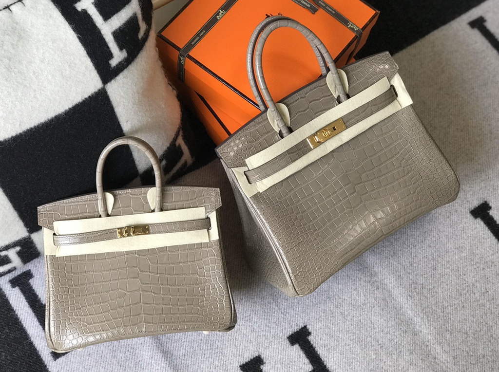 Hermès Birkin Bag 30cm Gray Crocodile Leather Gold Hardware