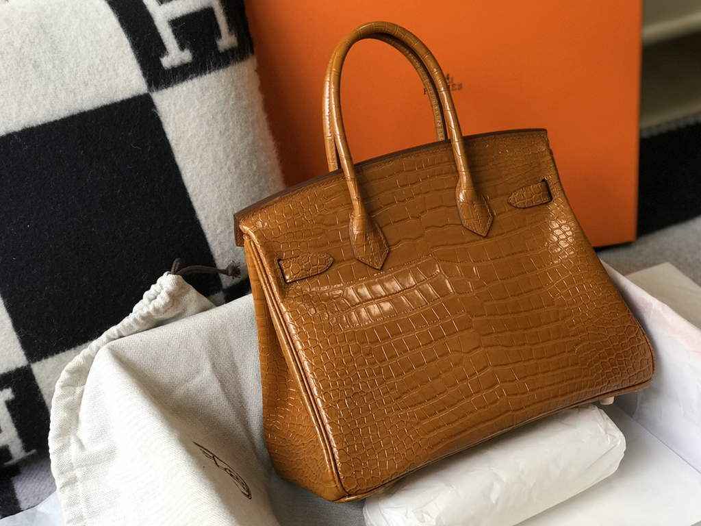 Hermès Birkin Bag 30cm Brown Crocodile Leather Gold Hardware
