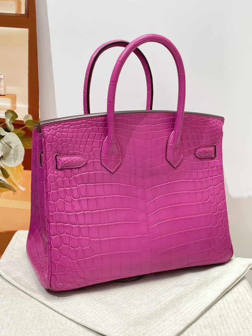 Hermès Birkin Bag 30cm Plum Crocodile Leather Gold Hardware H8883