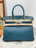 Hermès Birkin Bag 30cm Dark Blue Crocodile Leather Gold Hardware H8885