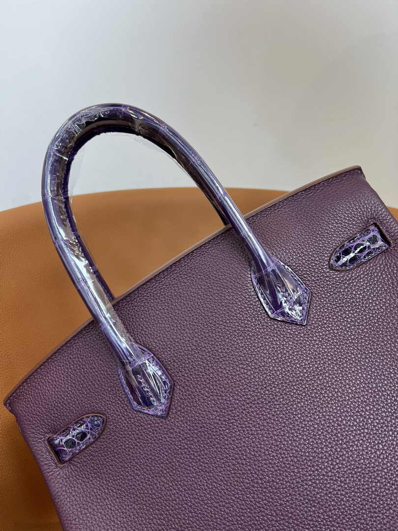 Hermès Birkin Bag Purple Crocodile Togo Gold Hardware H8604