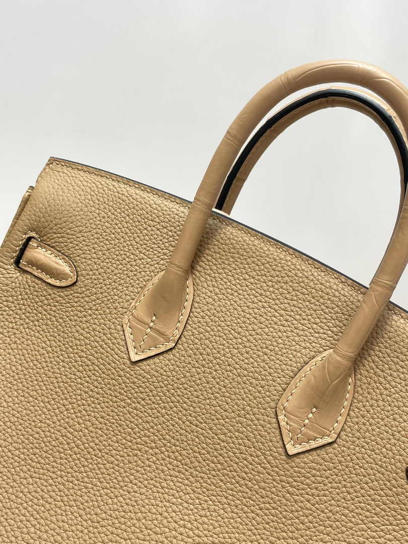 Hermès Birkin Bag Apricot Crocodile Togo Gold Hardware H8610