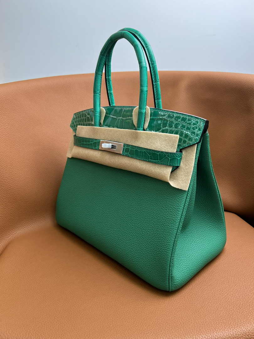 Hermès Birkin Bag Green Crocodile Togo Gold Hardware H8602