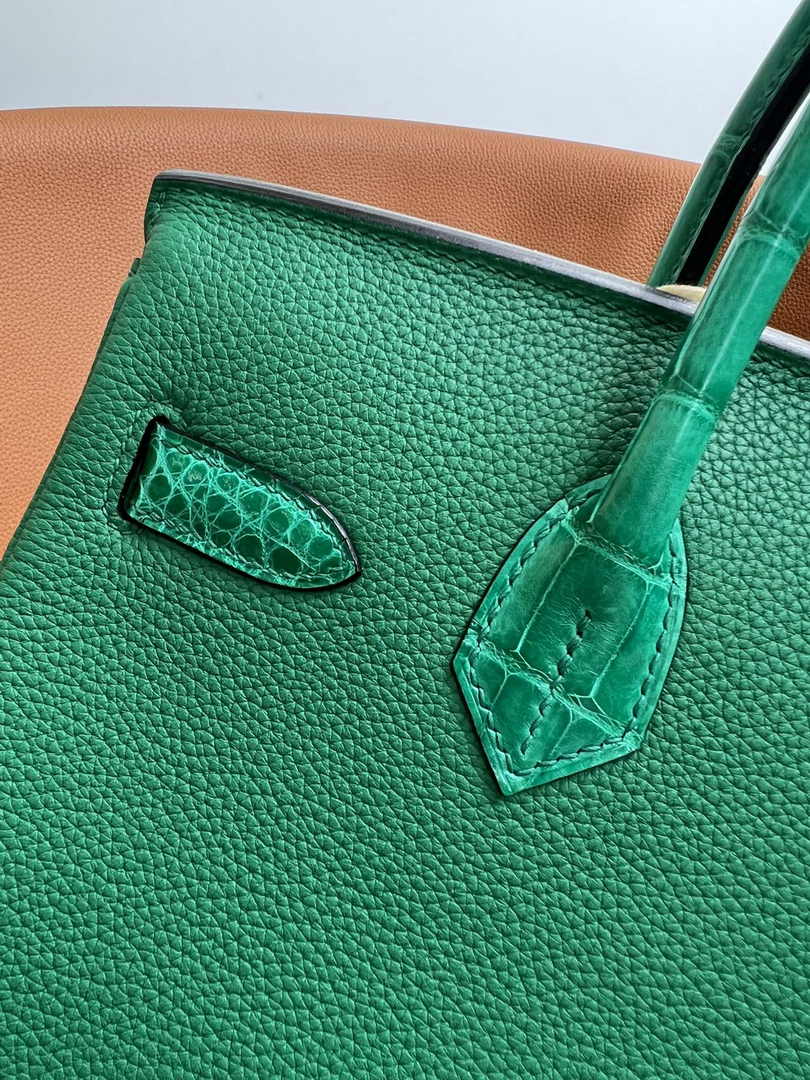 Hermès Birkin Bag Green Crocodile Togo Gold Hardware H8602