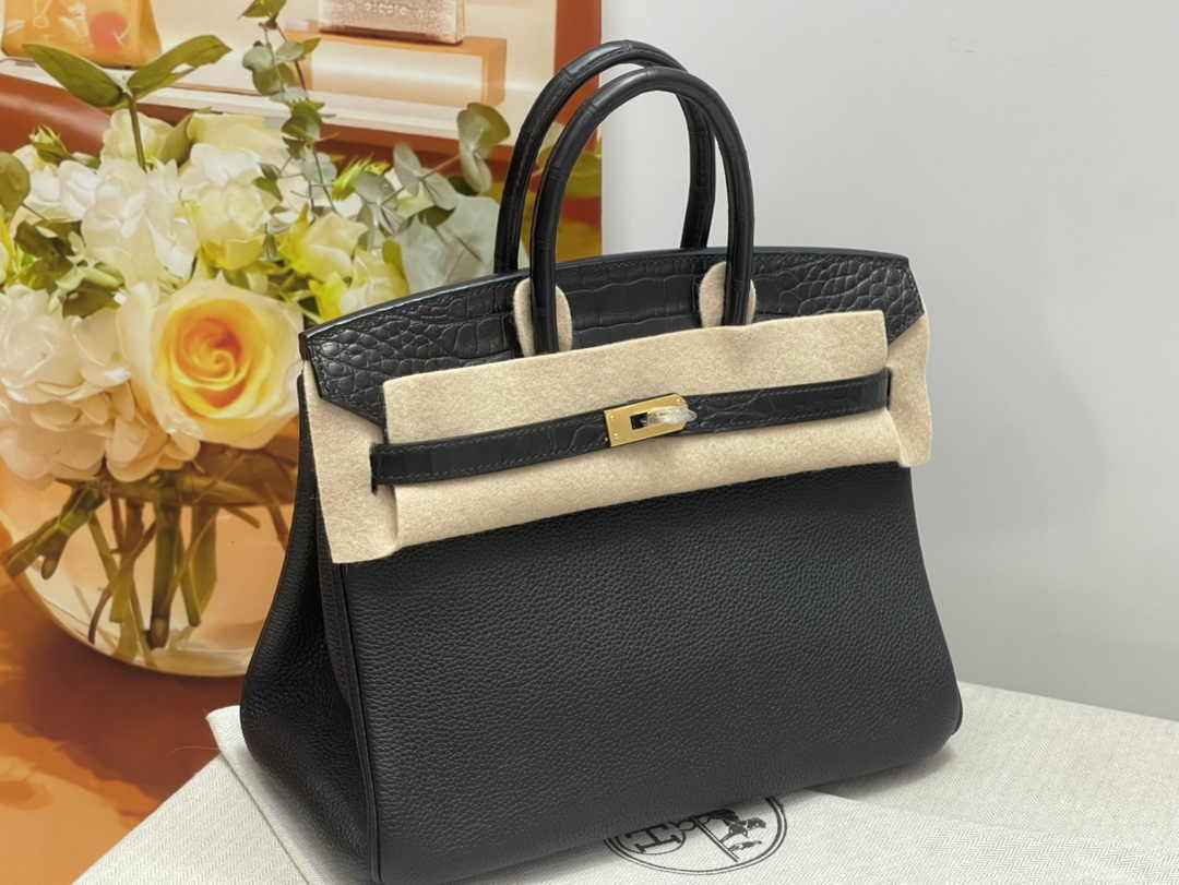 Hermès Birkin Bag Black Crocodile Togo Gold Hardware H8600