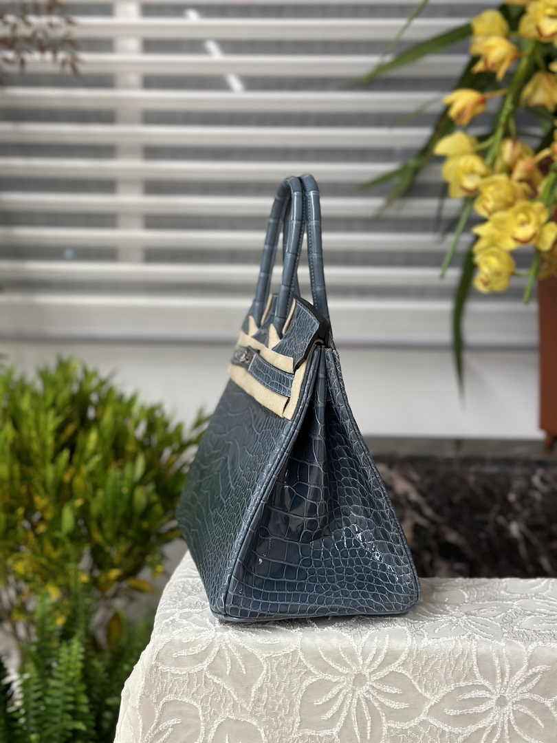 Hermès Birkin Bag 30cm Blue Crocodile Leather Silver Hardware H6881