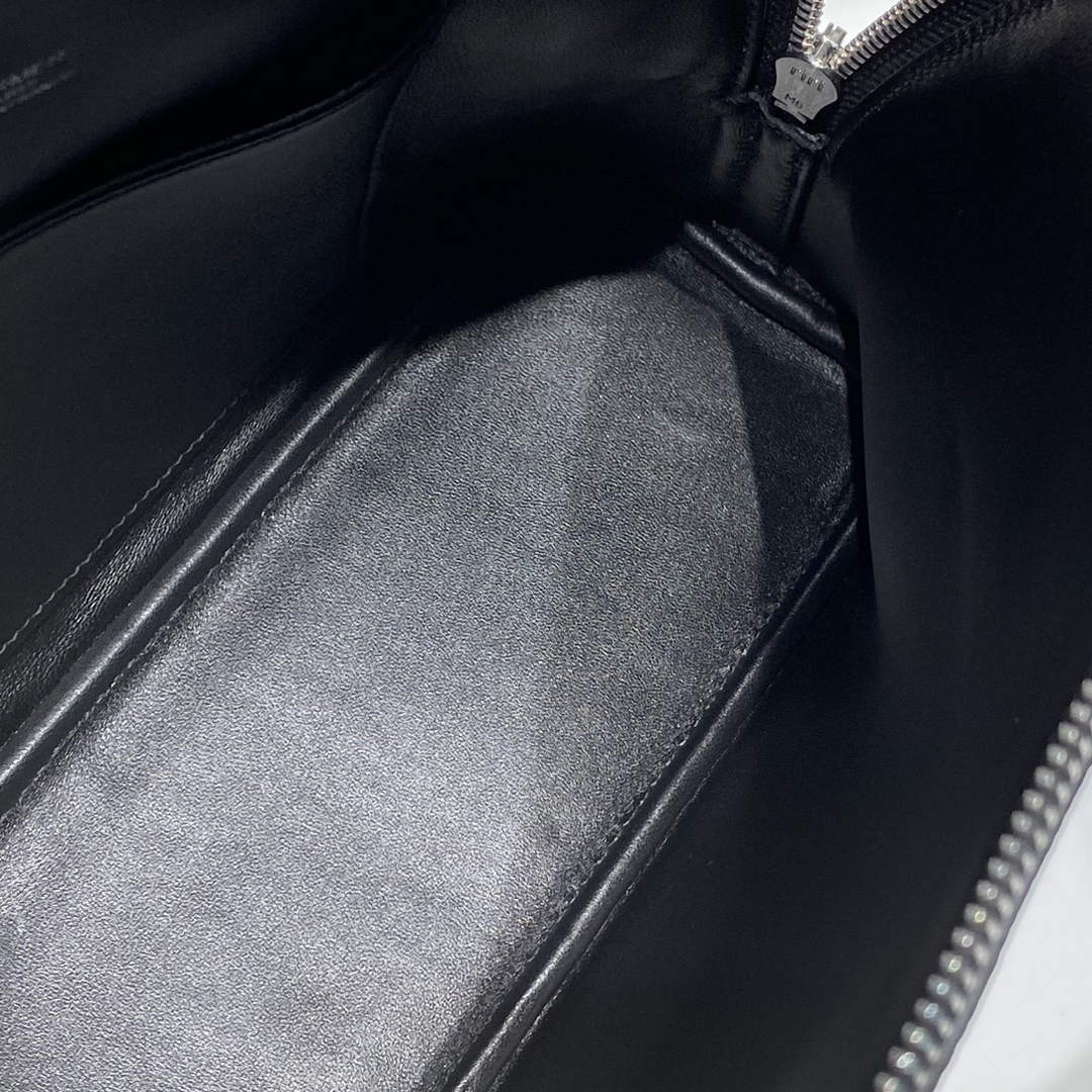 Hermes Bolide 1923 Bag 25 in Black Epsom Calfskin Silver Hardware