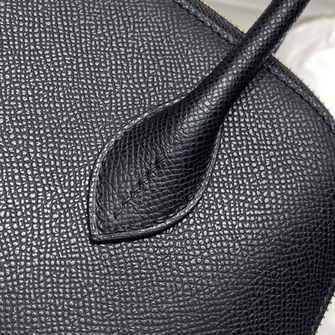 Hermes Bolide 1923 Bag 25 in Black Epsom Calfskin Gold Hardware