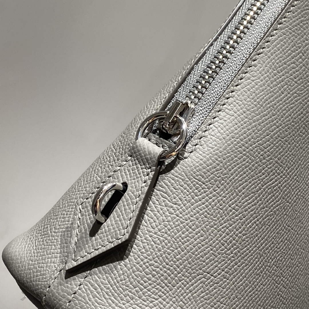 Hermes Bolide 1923 Bag 25 in Gray Epsom Calfskin Silver Hardware