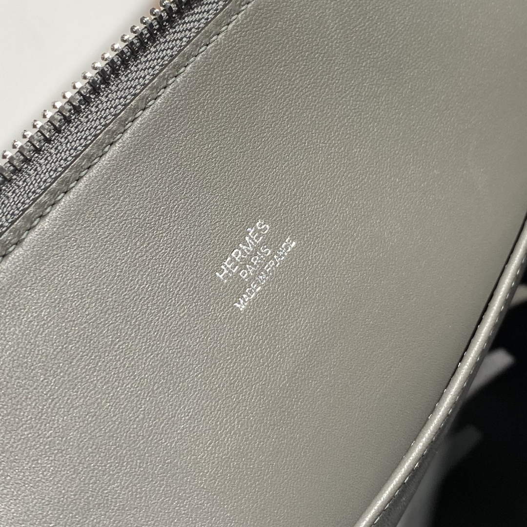 Hermes Bolide 1923 Bag 25 in Gray Epsom Calfskin Silver Hardware