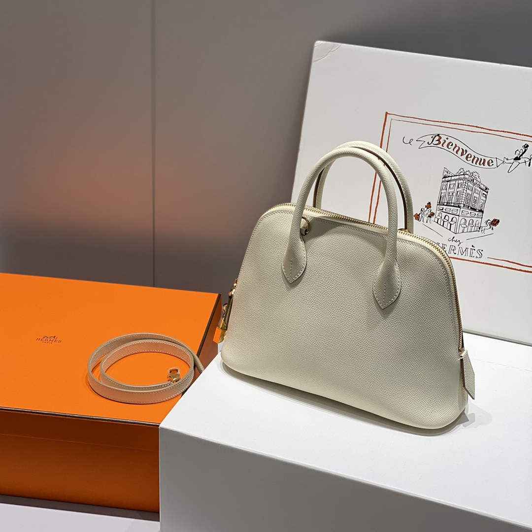 Hermes Bolide 1923 Bag 25 in Beige Epsom Calfskin Gold Hardware