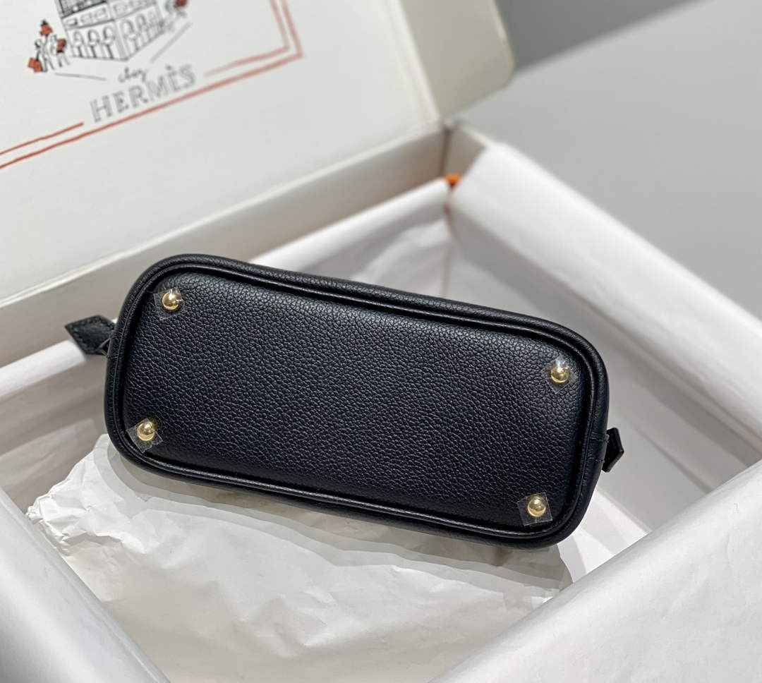 Hermes Bolide 1923 Mini Bag in Black Evercolor Calfskin Gold Hardware