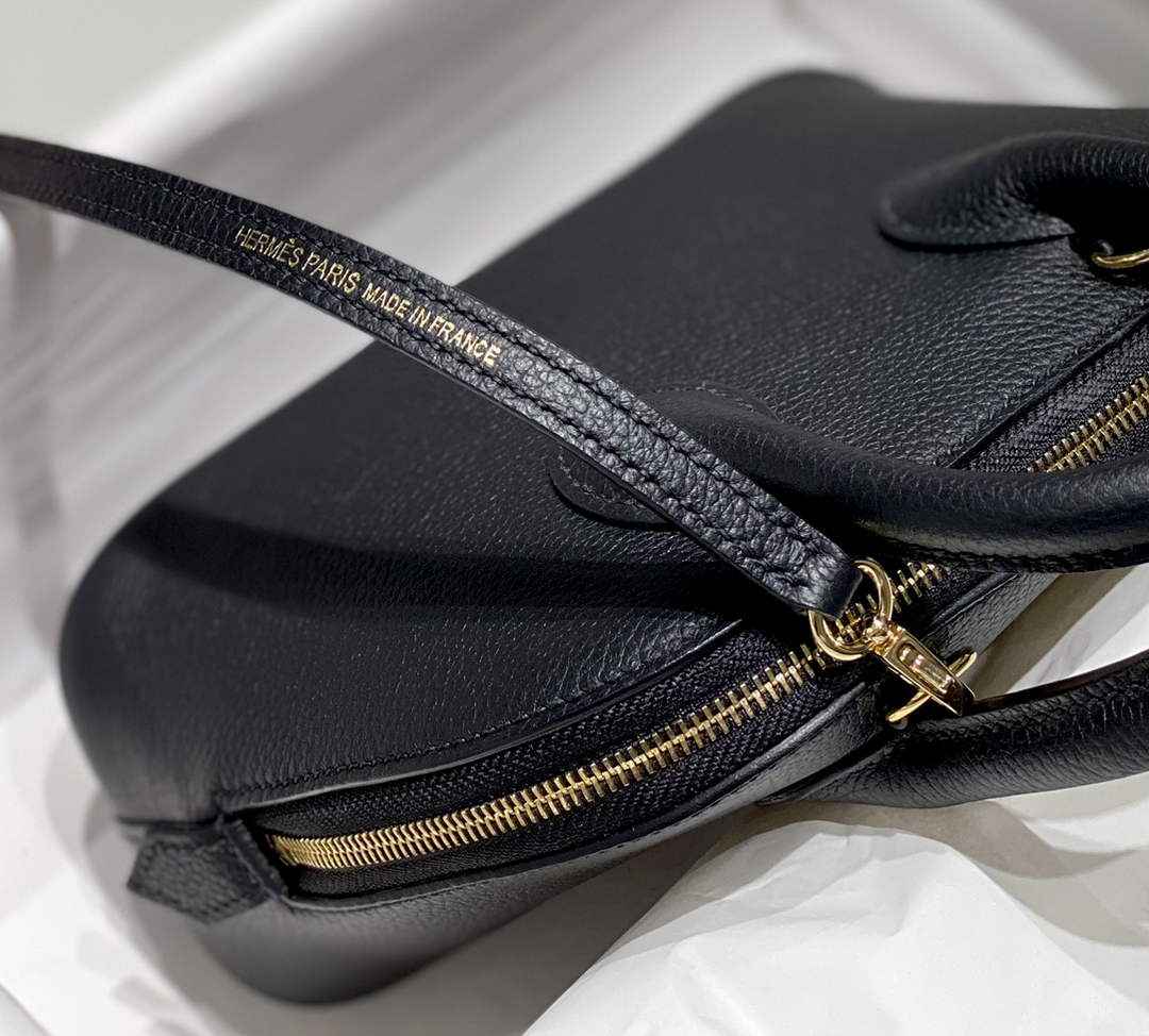 Hermes Bolide 1923 Mini Bag in Black Evercolor Calfskin Gold Hardware