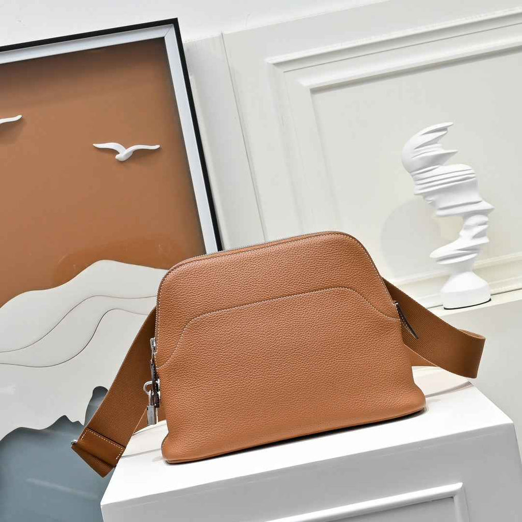 Hermes Bolide Messenger bag in Togo calfskin Brown