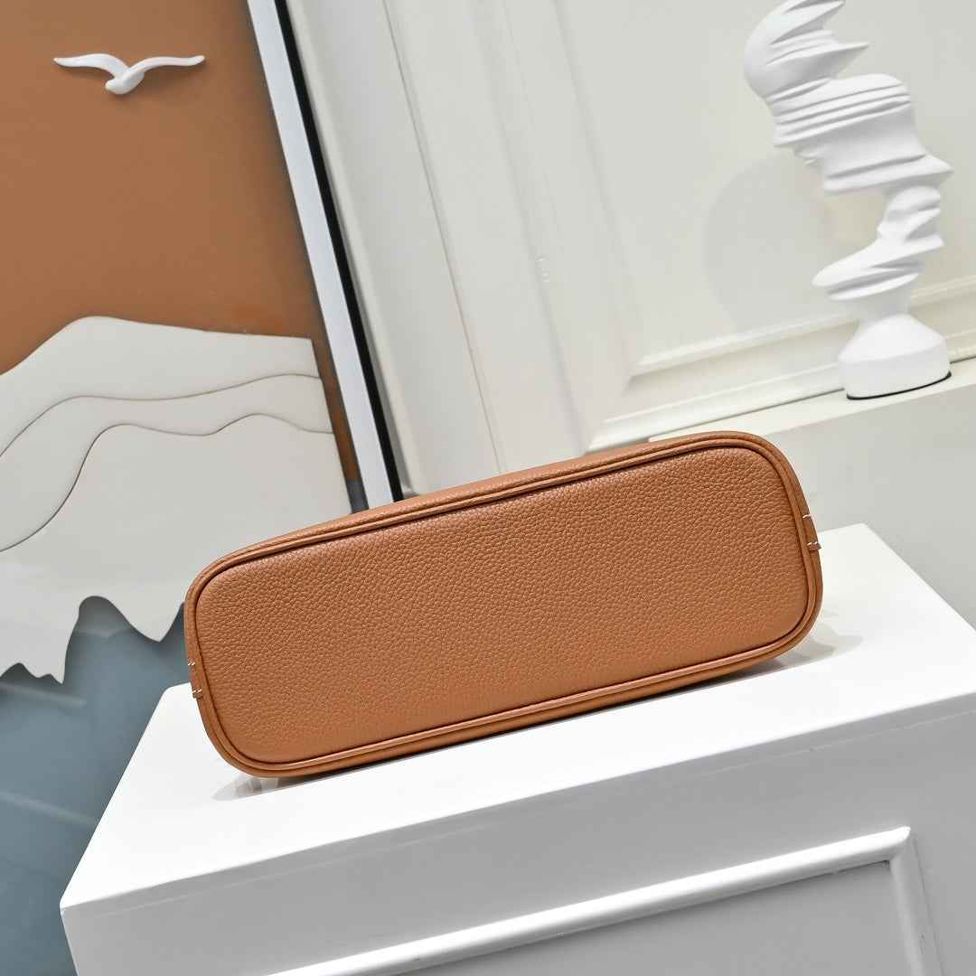 Hermes Bolide Messenger bag in Togo calfskin Brown