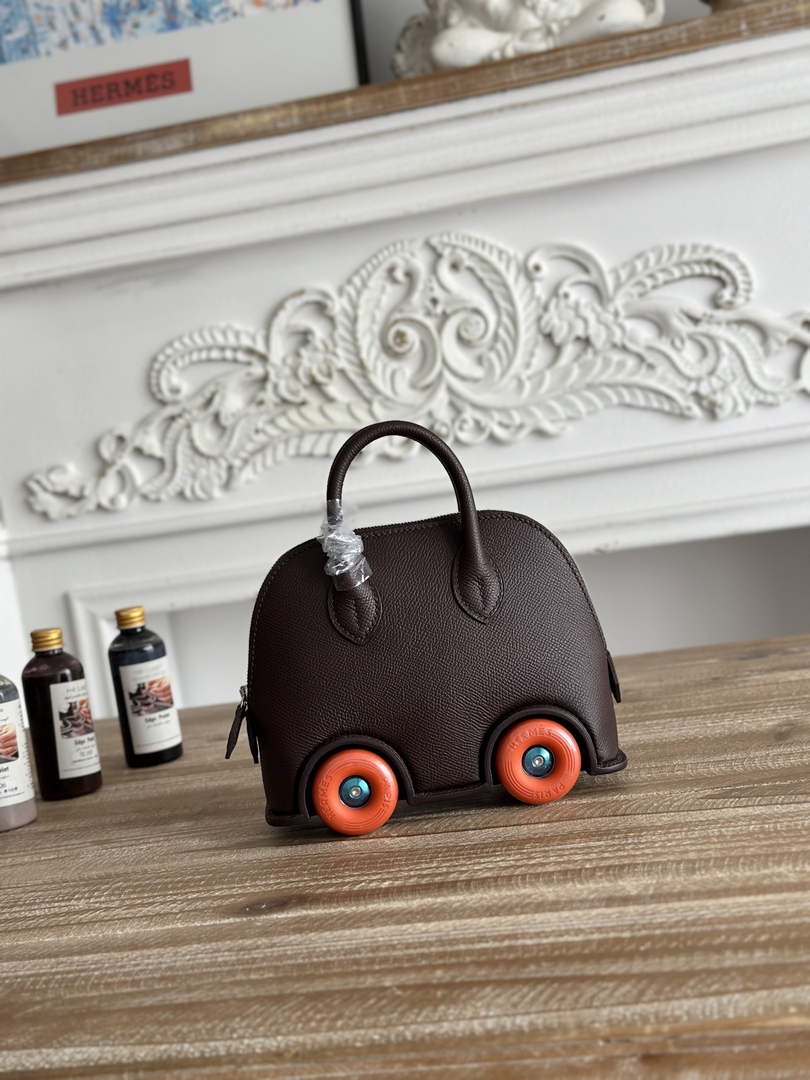 Hermes Bolide on Wheels bag 19 H266902