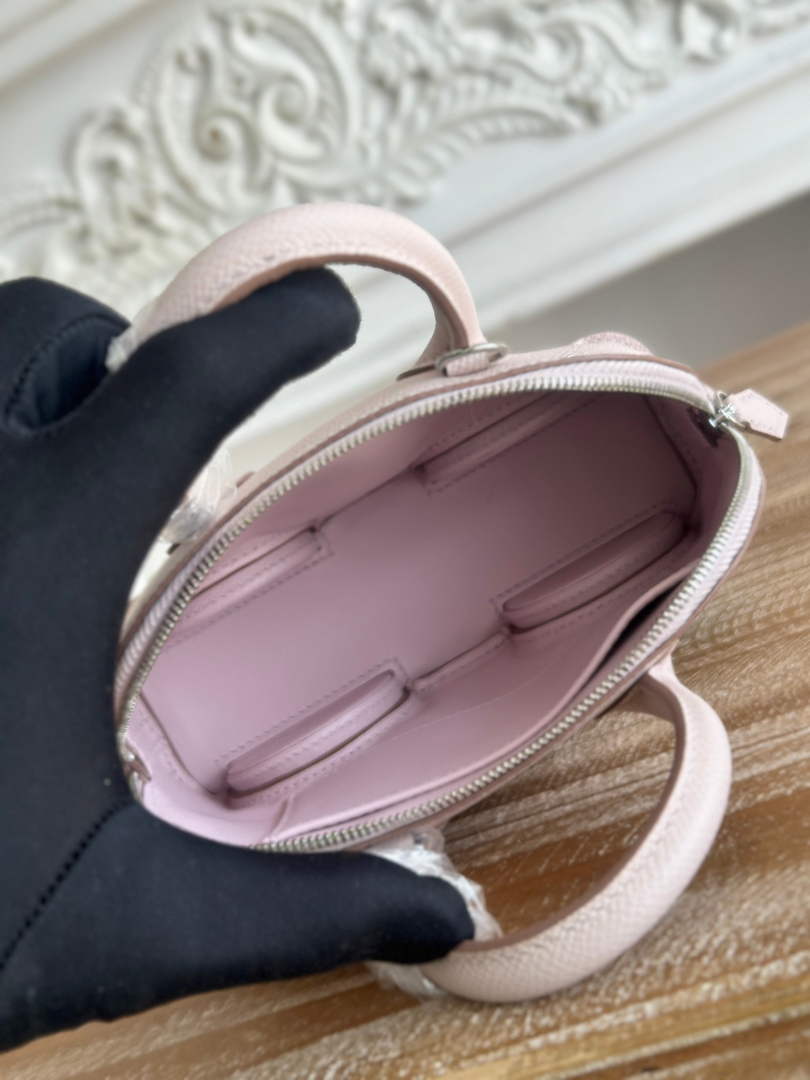 Hermes Bolide on Wheels bag 19 H266904