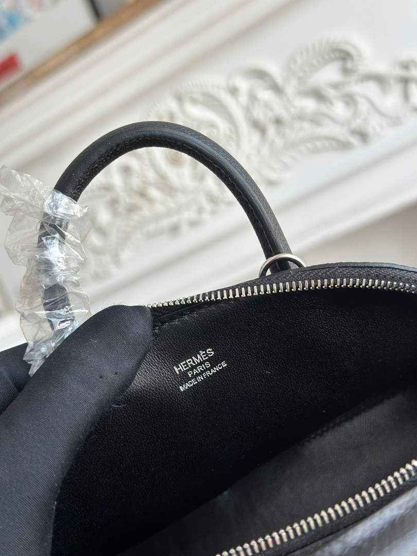 Hermes Bolide on Wheels bag 19 H266905