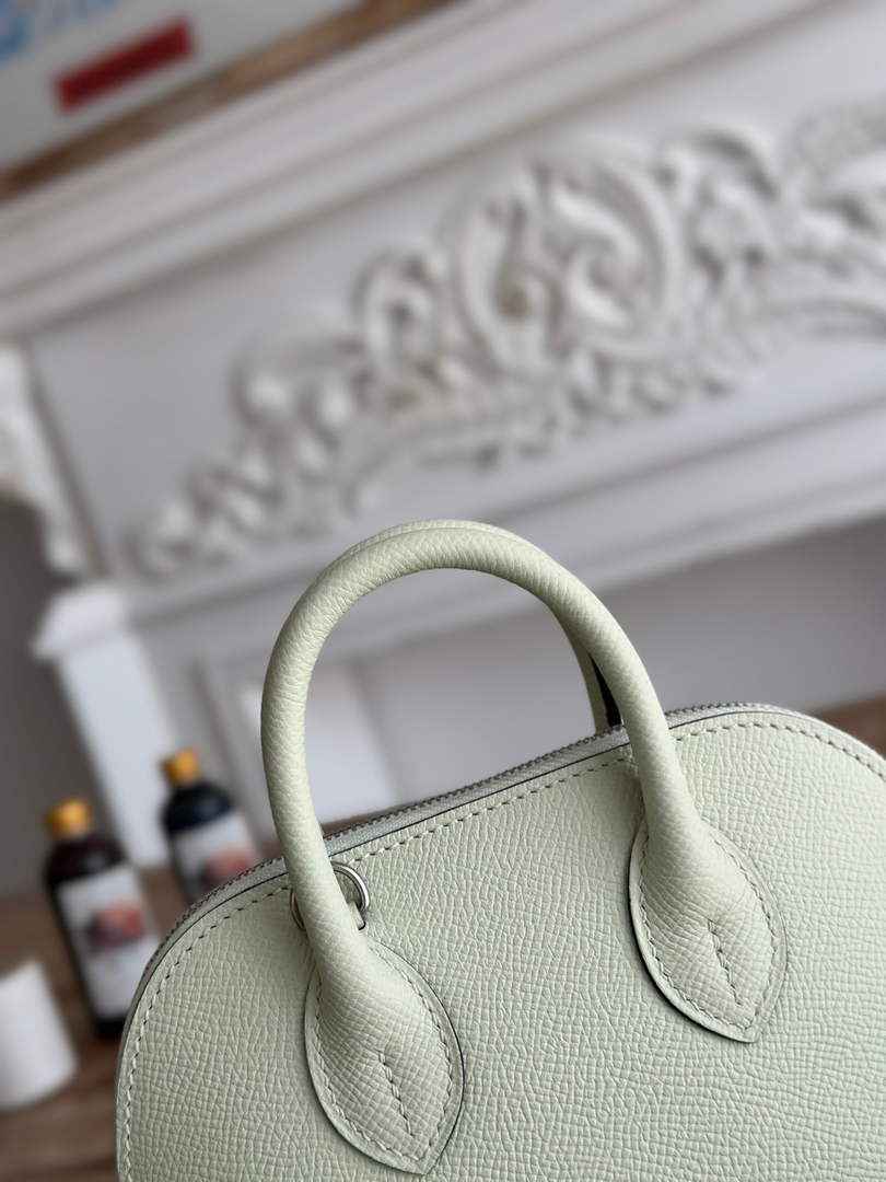 Hermes Bolide on Wheels bag 19 H266907