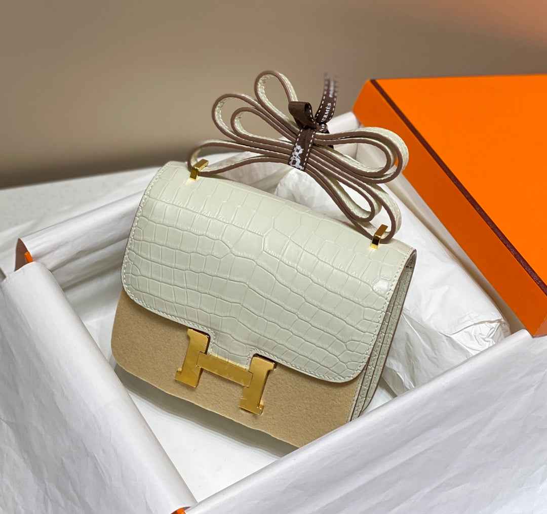 Hermes Constance Bag Beige Crocodile Leather Gold H2806