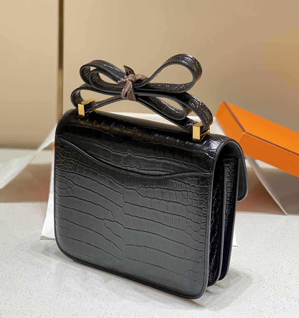 Hermes Constance Bag Black Crocodile Leather Gold H2800