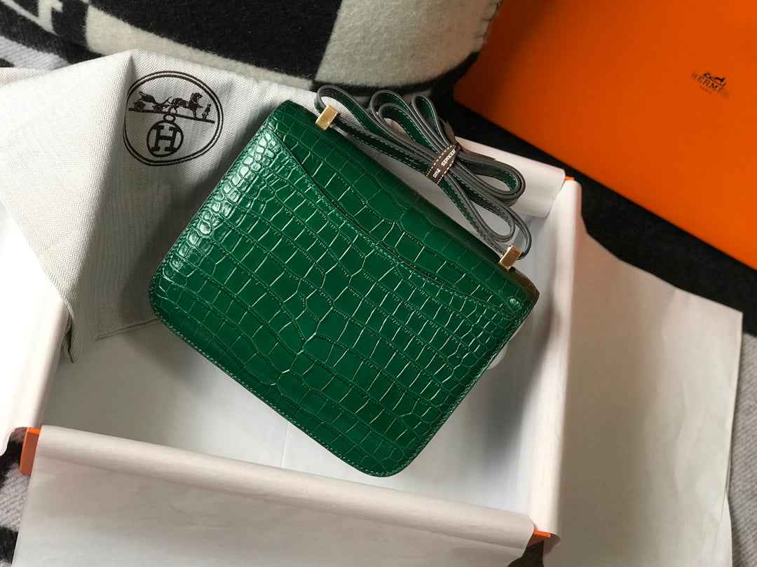 Hermes Constance Bag Green Crocodile Leather Gold H2802