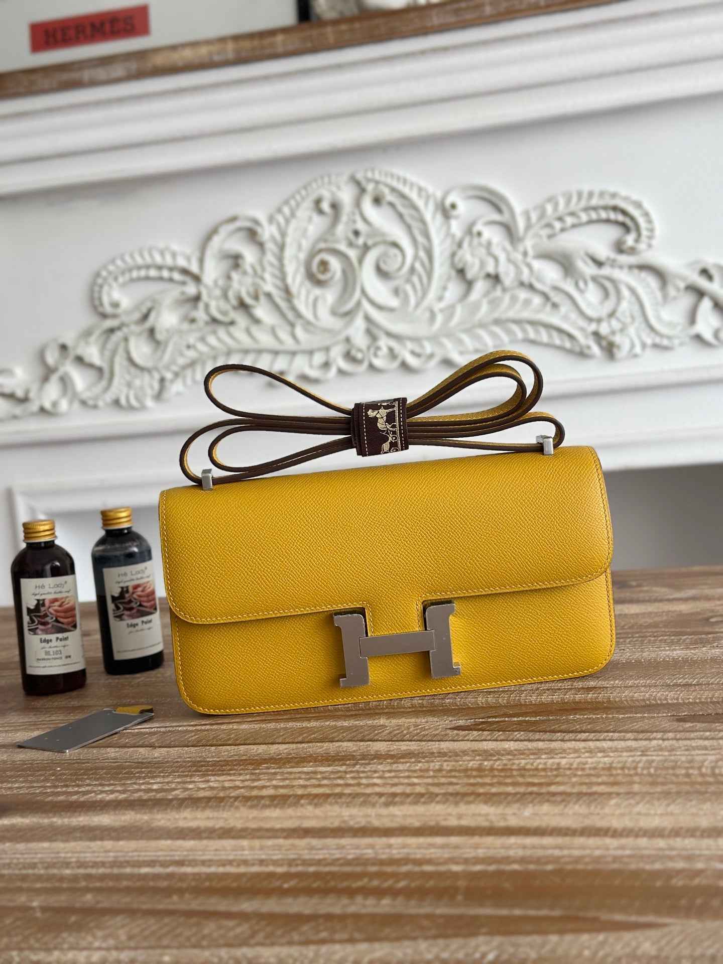 Hermès Constance bag in Yellow Epsom leather H382687