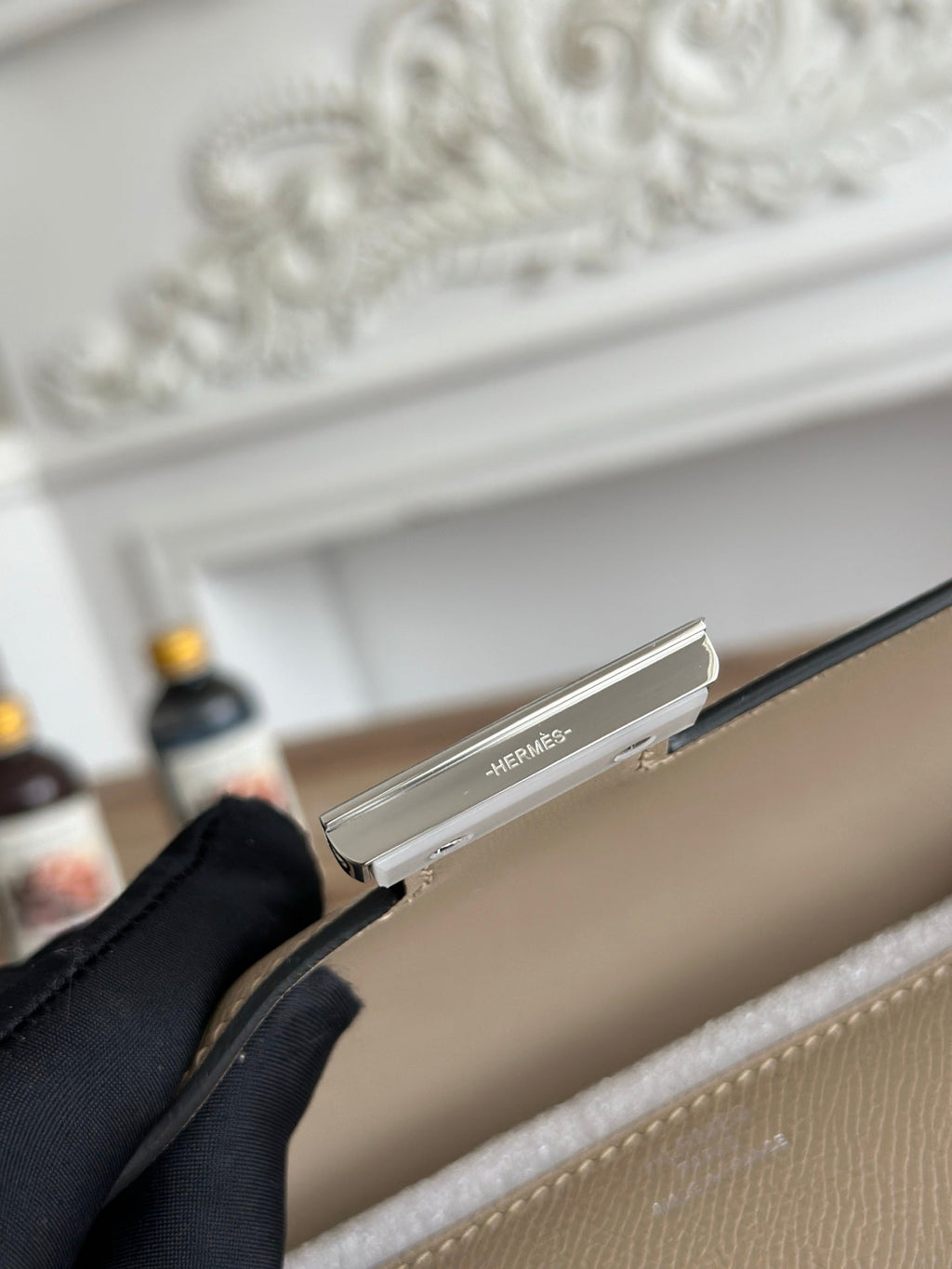 Hermès Constance bag in Light Gray Epsom leather H382682