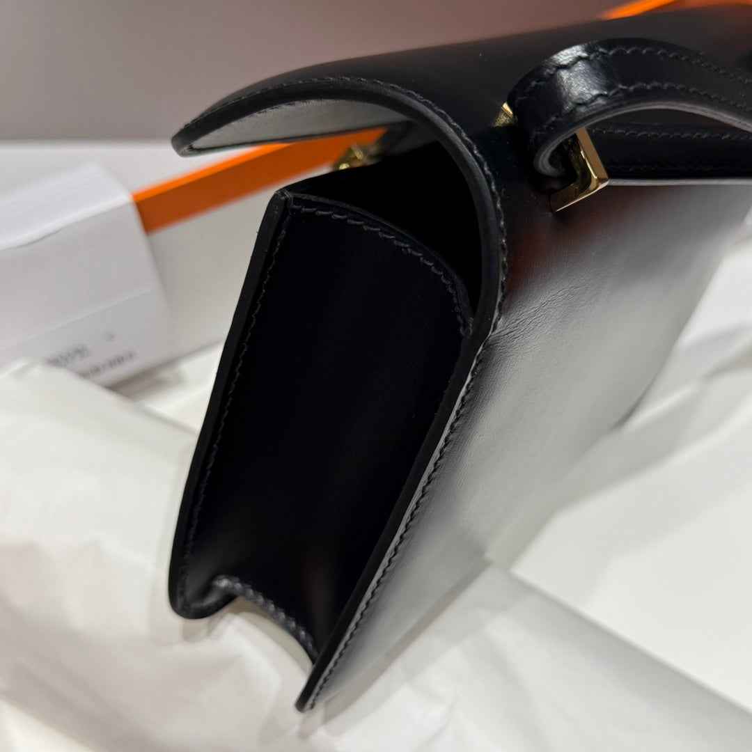 Hermes Constance Box Leather bag 24cm Black Gold H082681