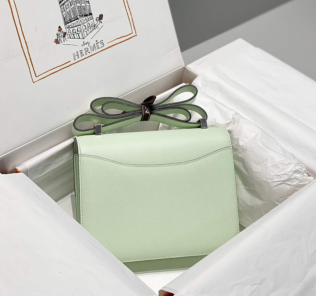 Hermes Constance 23 Box Epsom Leather Light Green Silver H082813