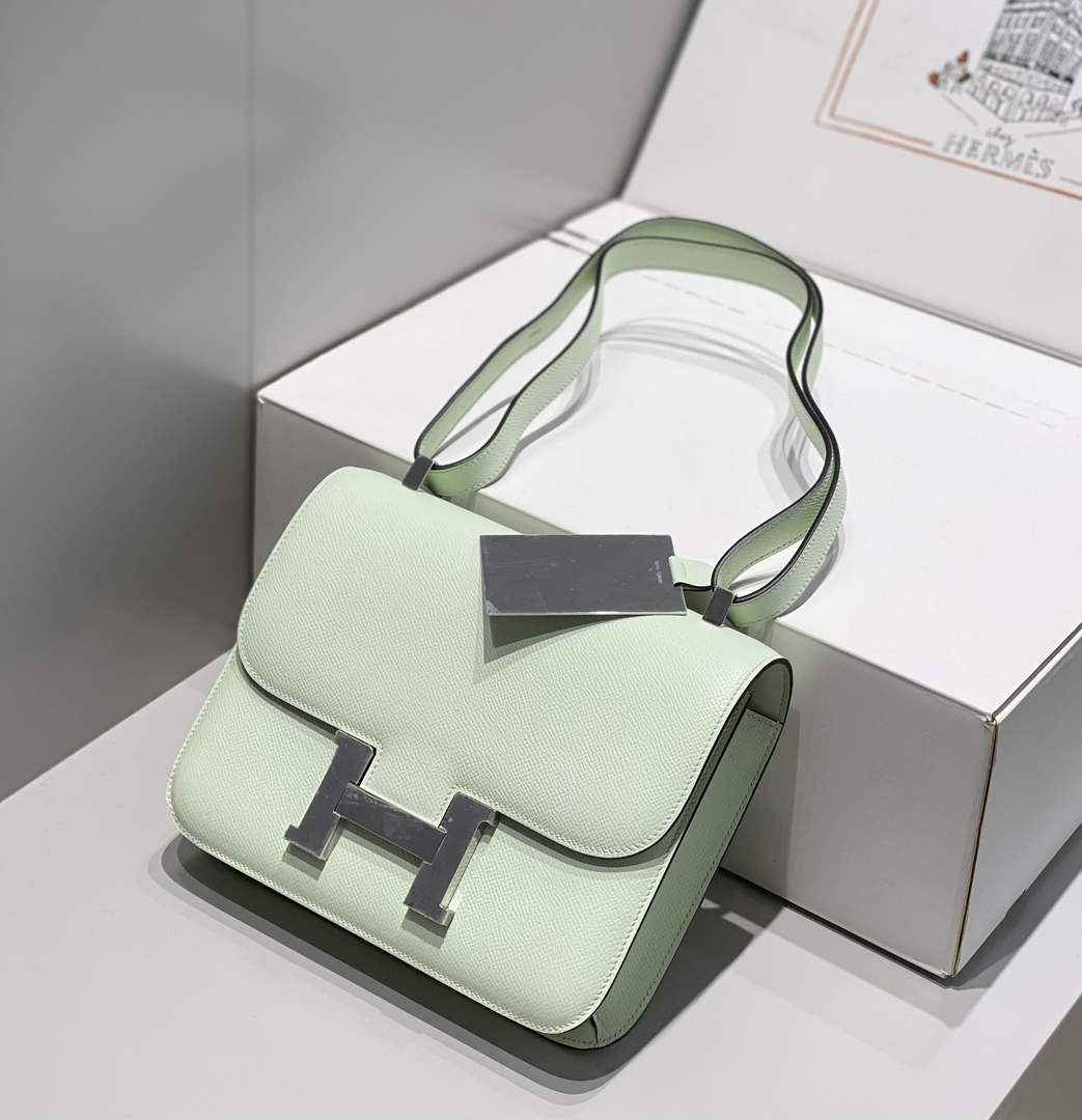 Hermes Constance 23 Box Epsom Leather Light Green Silver H082813