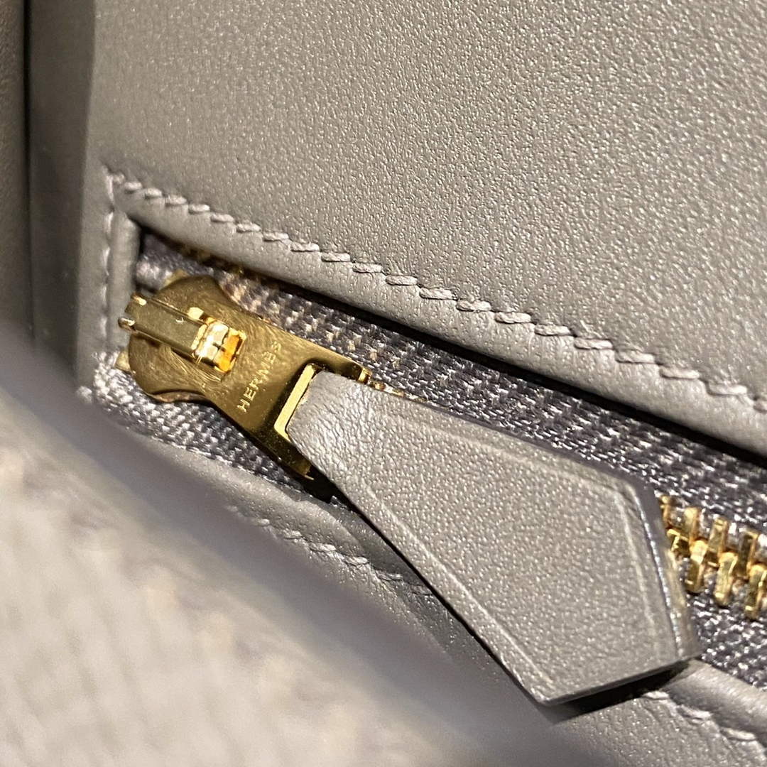 Hermes Constance 23 Box Epsom Leather Dark Gray Gold H082805